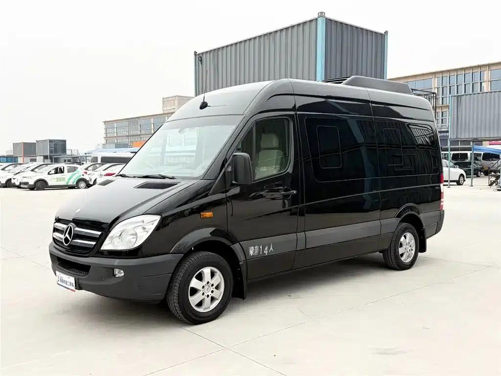Sprinter 2012 2.1T Luxury Touring Mid-Wheelbase Edition — миниатюра 1
