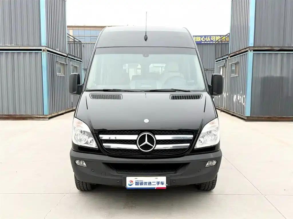 Sprinter 2012 2.1T Luxury Touring Mid-Wheelbase Edition — миниатюра 2
