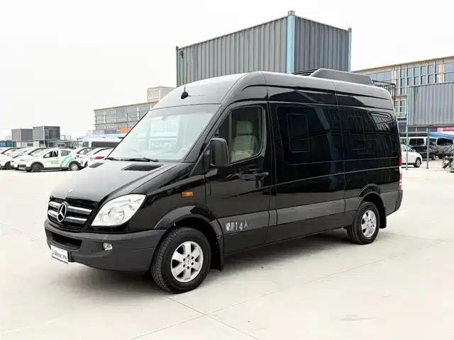 Sprinter 2012 2.1T Luxury Touring Mid-Wheelbase Edition