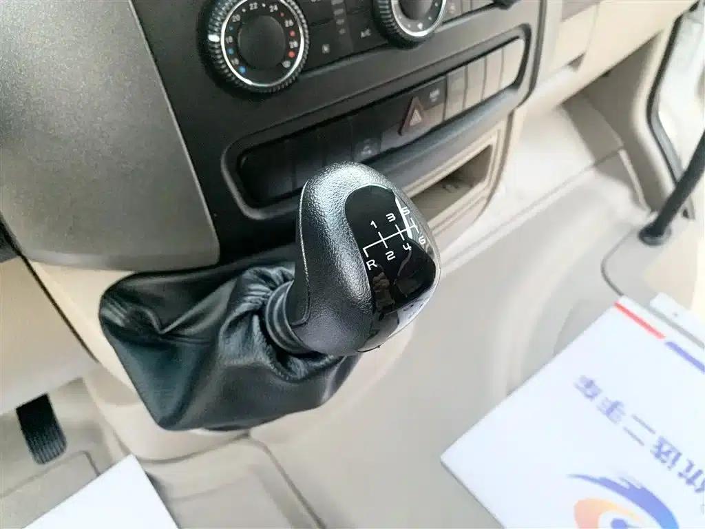 Sprinter 2012 2.1T Grand Tourer Long Wheelbase Edition — миниатюра 12