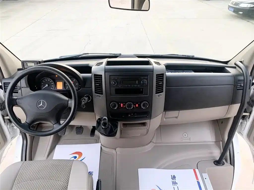 Sprinter 2012 2.1T Grand Tourer Long Wheelbase Edition — миниатюра 6