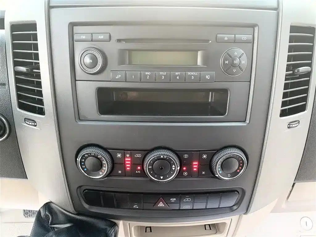 Sprinter 2012 2.1T Grand Tourer Long Wheelbase Edition — миниатюра 9