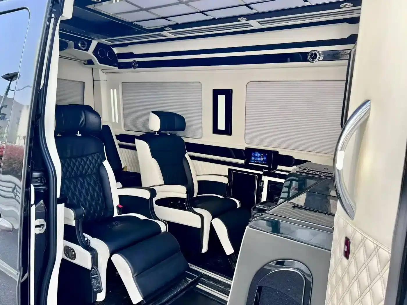 2016 Sprinter 3.5L Automatic — миниатюра 14
