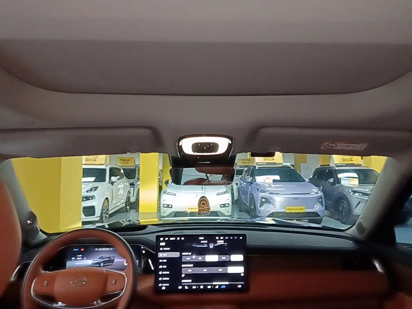 GAC Trumpchi S9 2025 Model Qiankun Ultra 6-Seater — миниатюра 21