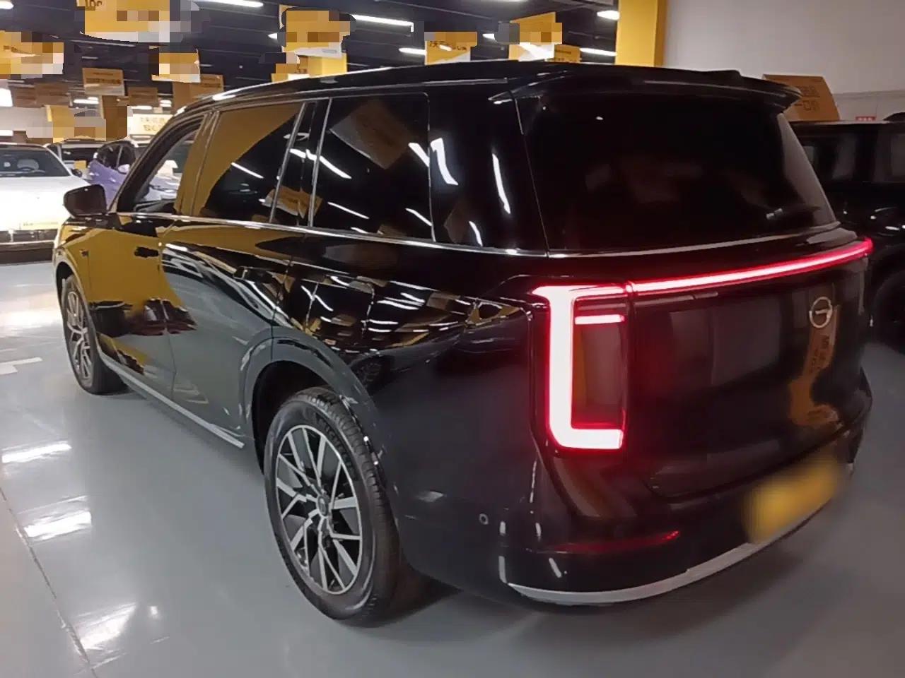 GAC Trumpchi S9 2025 Model Qiankun Ultra 6-Seater — миниатюра 4