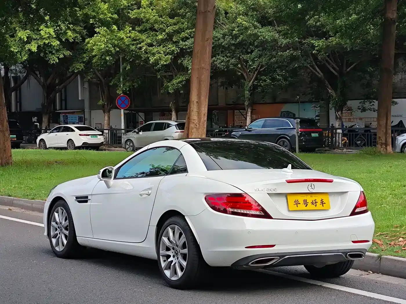 Mercedes-Benz SLC 2016 SLC 200 Fashion Edition — миниатюра 28