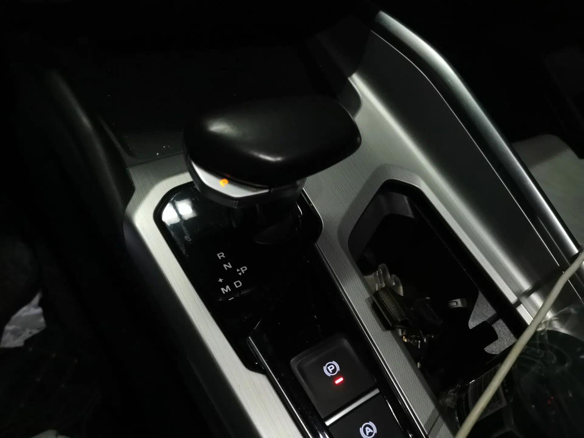 Geely Auto Preface 2021 Revised Version 2.0TD Luxury Edition — миниатюра 14