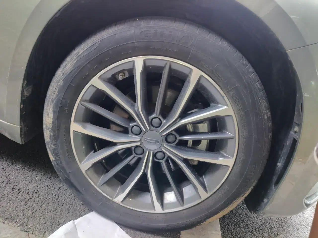 Geely Auto Preface 2023 1.5TD Fuyao Version — миниатюра 8