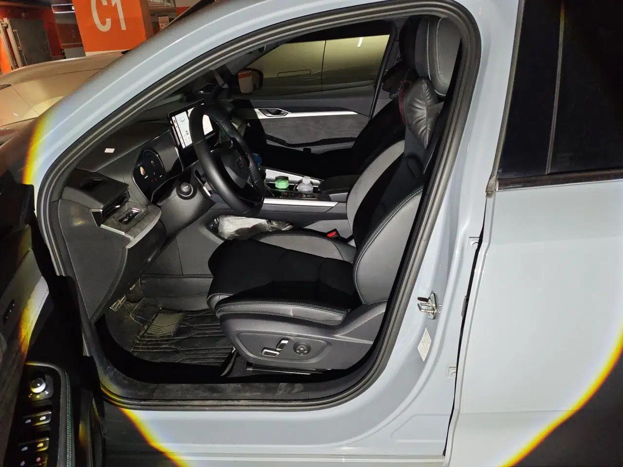 Geely Auto Preface 2023 2.0TD "Only This Verdant Green" Edition — миниатюра 15