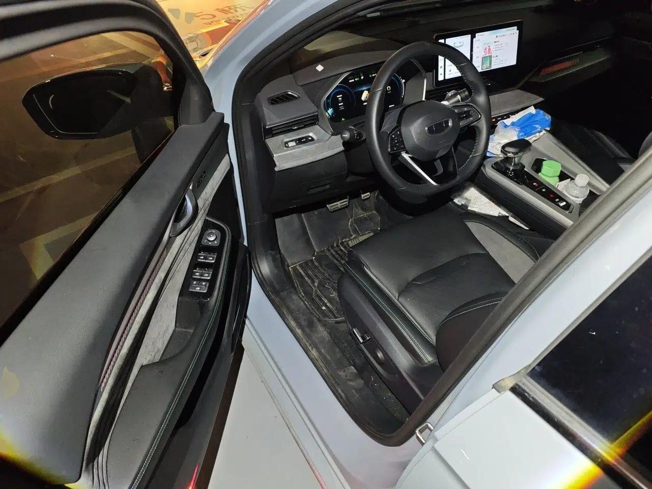 Geely Auto Preface 2023 2.0TD "Only This Verdant Green" Edition — миниатюра 16