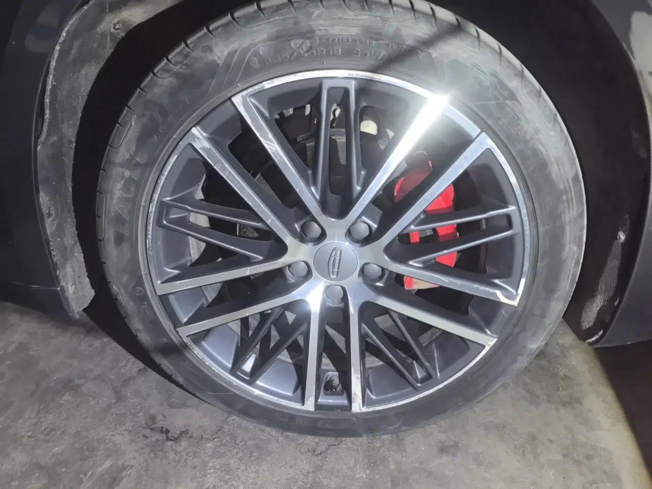 Geely Auto Preface 2021 Revised Version 2.0TD Luxury Edition — миниатюра 5