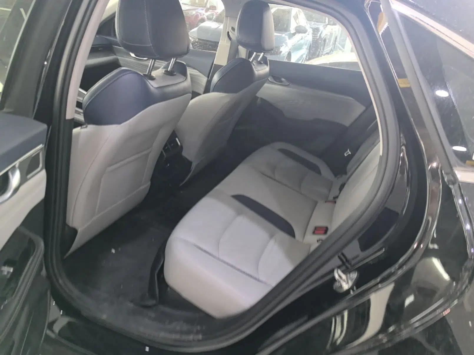 Geely Auto Preface 2021 2.0TD Luxury Version — миниатюра 20