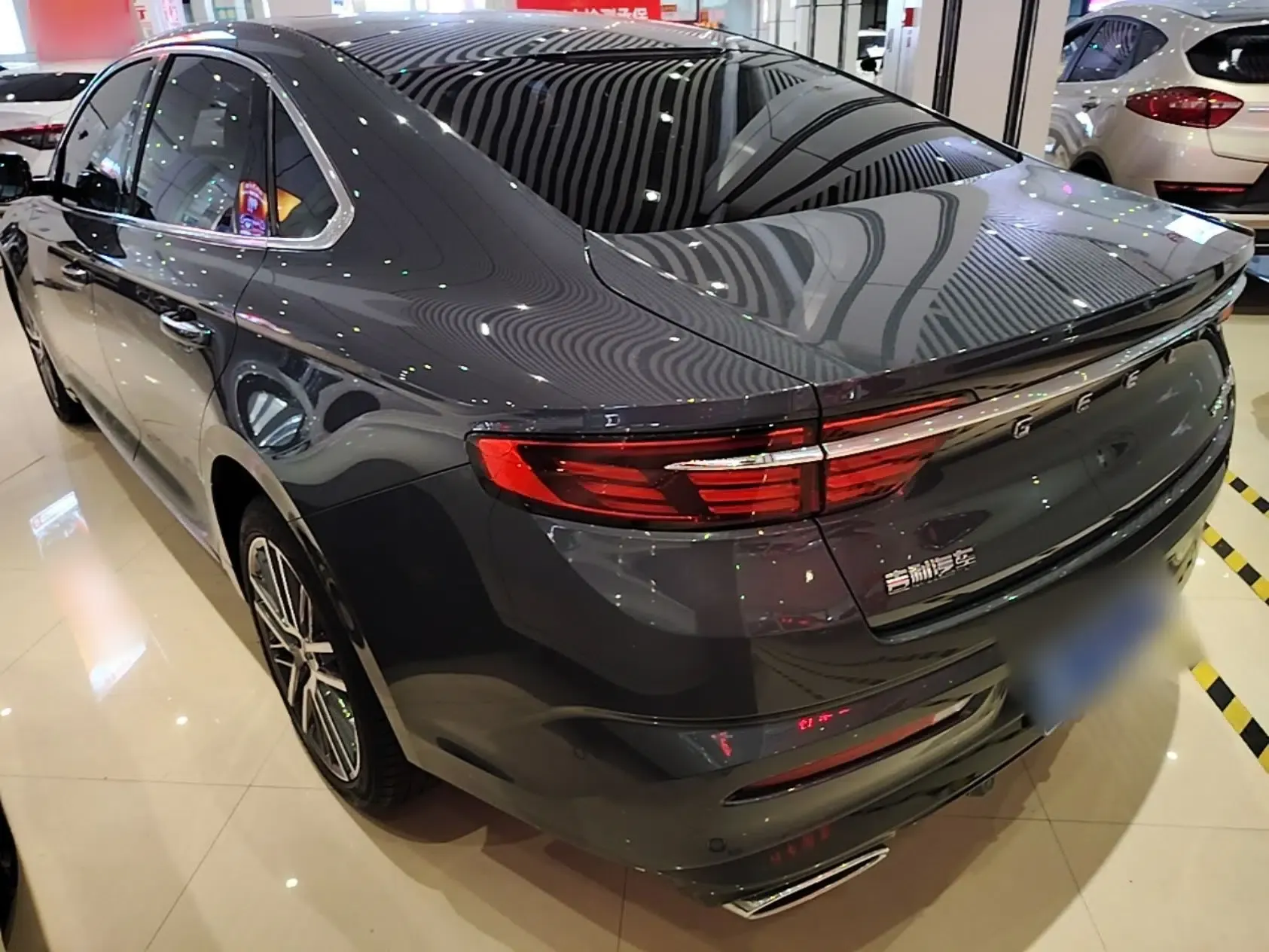 Geely Auto Preface 2023 2.0TD Prestige Version — миниатюра 4