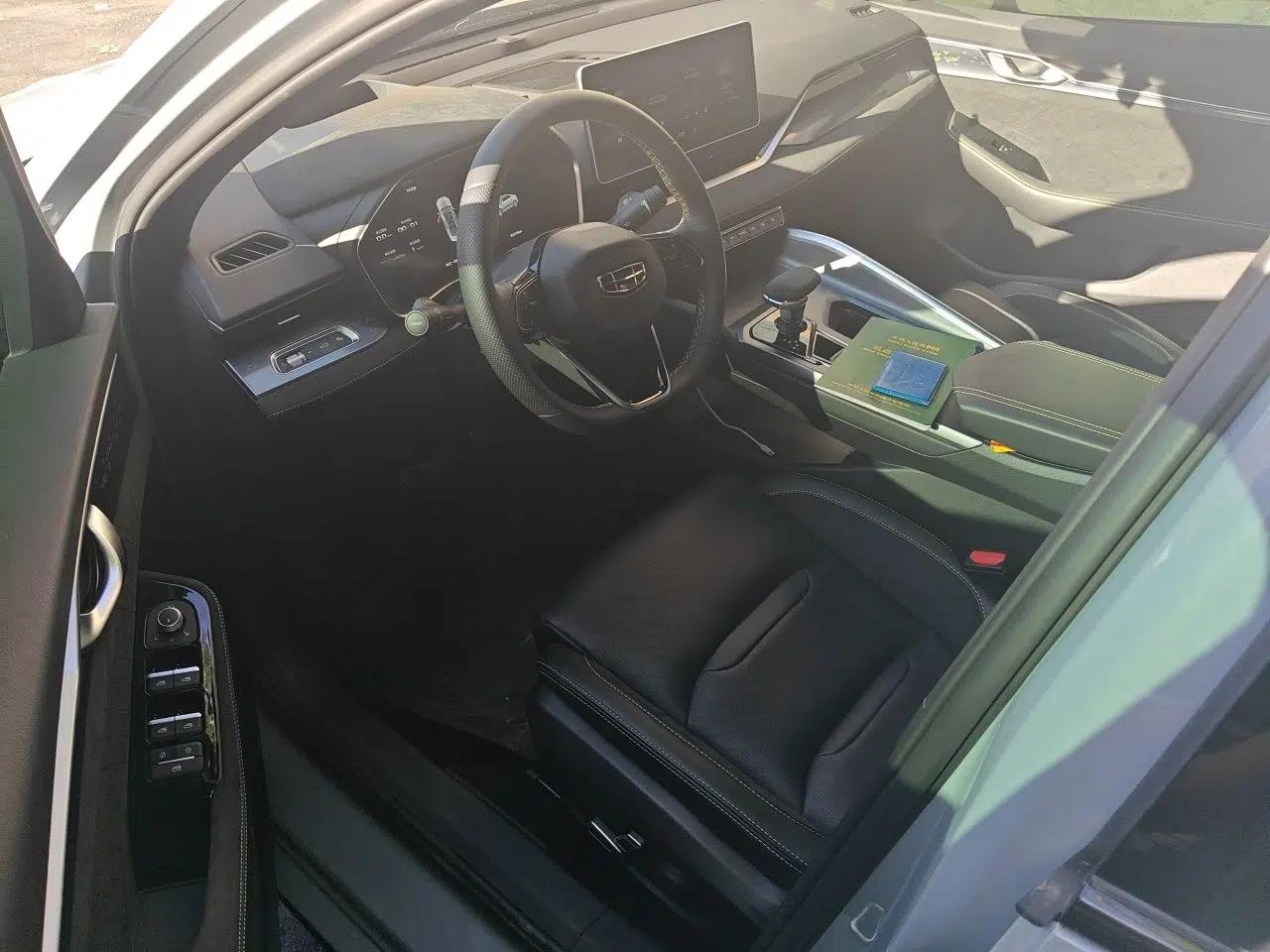 Geely Auto Preface 2021 2.0TD Space-Time Edition Starry Celestial — миниатюра 16
