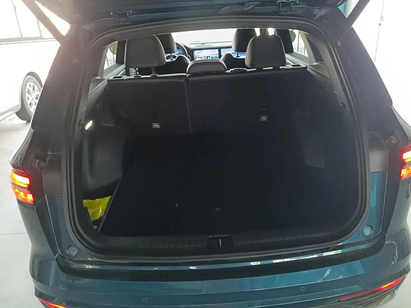 Geely Auto Monjaro L 2021 2.0TD High-Power Automatic All-Wheel-Drive Flagship Version — миниатюра 27