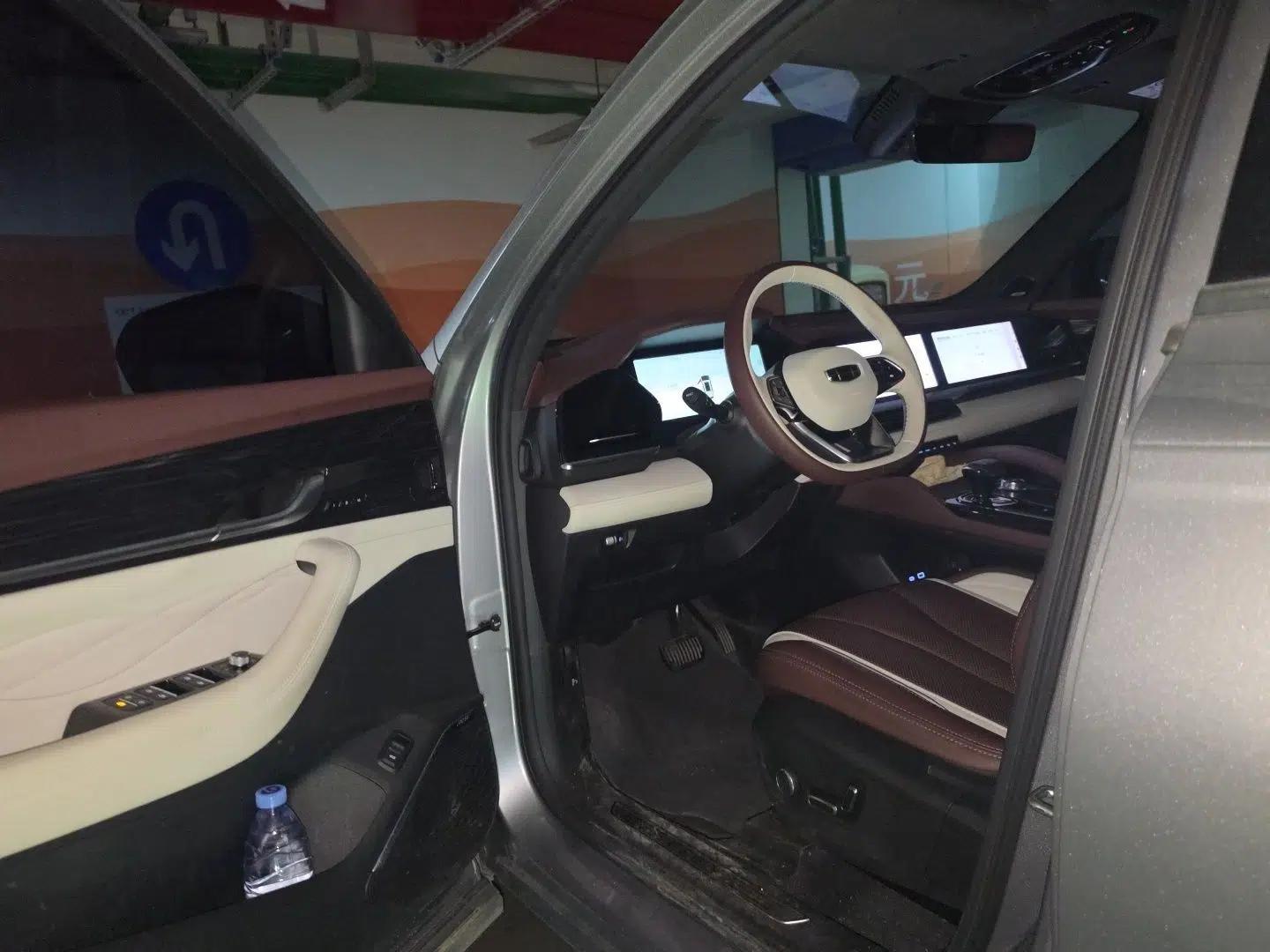 Geely Auto Monjaro L 2021 2.0TD DCT EVO Two-Wheel Drive Smart Luxury Version — миниатюра 16