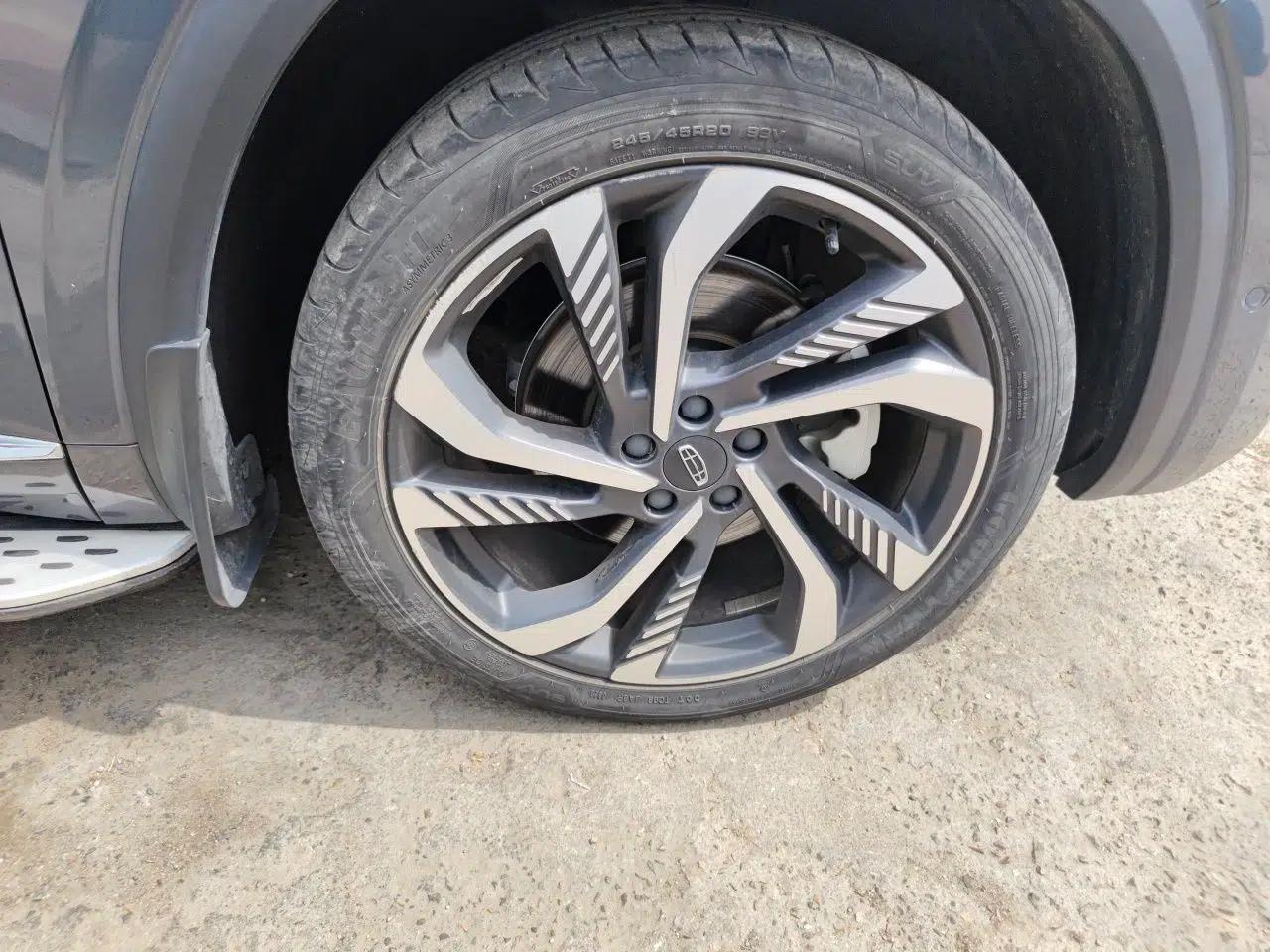 Geely Auto Monjaro L 2021 2.0TD DCT EVO Two-Wheel Drive Prestige Version — миниатюра 8
