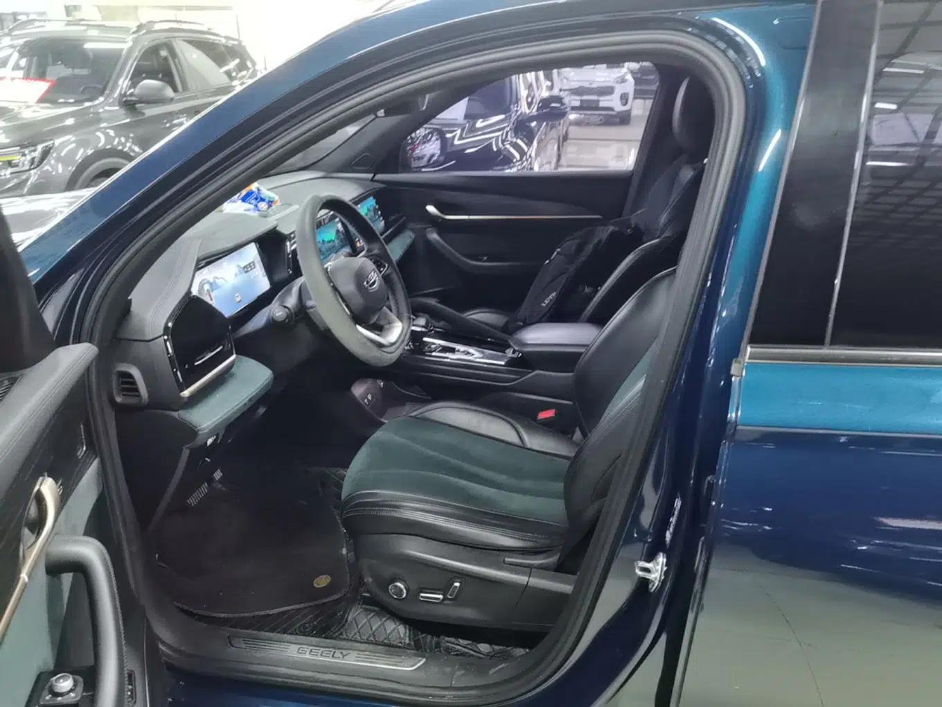 Geely Auto Monjaro L 2021 2.0TD DCT EVO Two-Wheel Drive Prestige Version — миниатюра 17