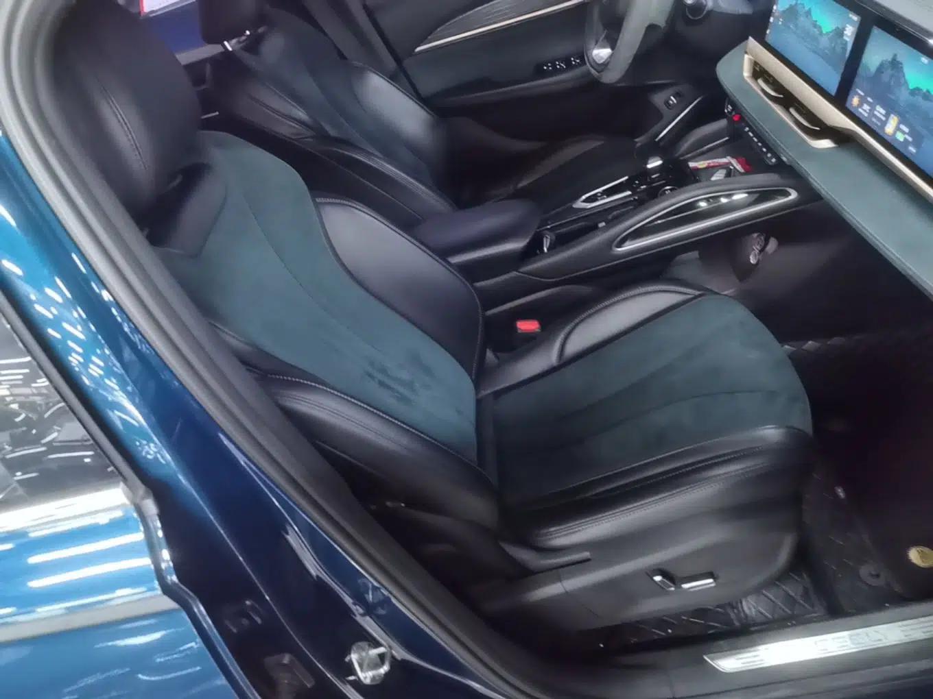 Geely Auto Monjaro L 2021 2.0TD DCT EVO Two-Wheel Drive Prestige Version — миниатюра 19