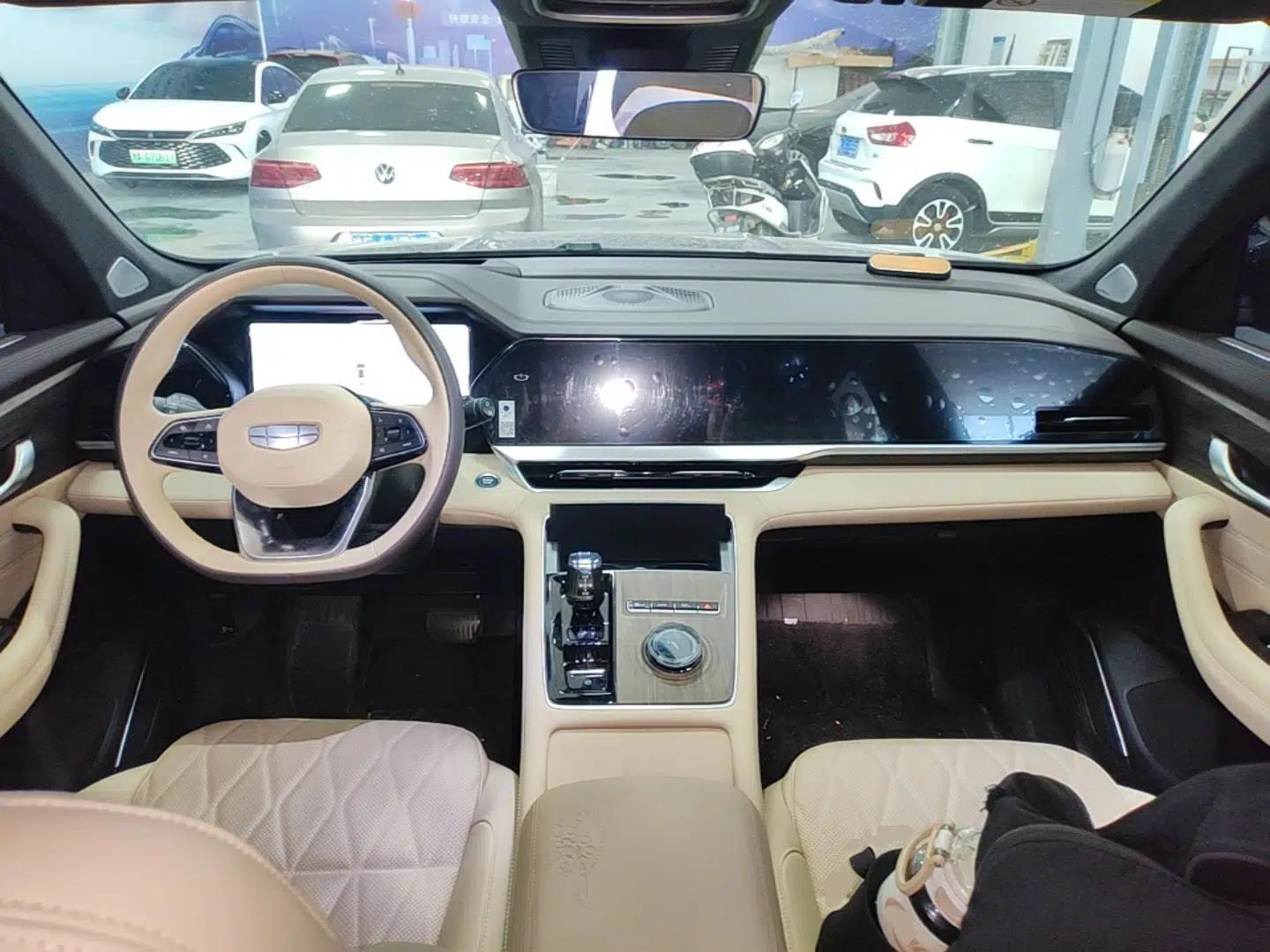Geely Auto Monjaro L 2025 Dongfang Yao 2.0TD Automatic Jinzhao Edition — миниатюра 12