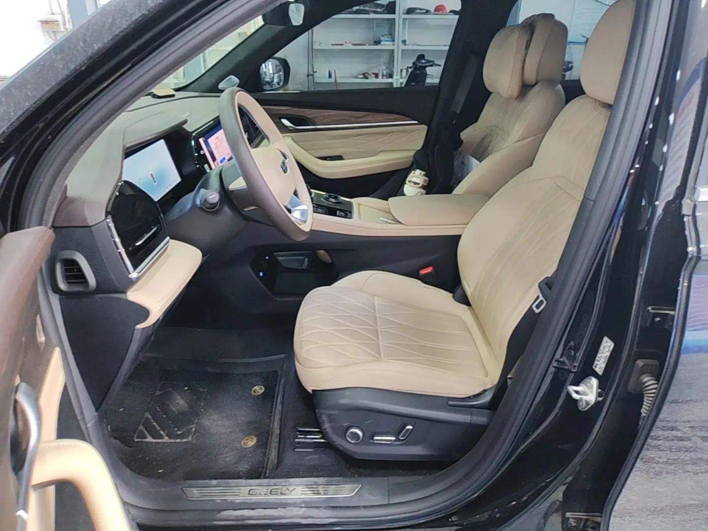 Geely Auto Monjaro L 2025 Dongfang Yao 2.0TD Automatic Jinzhao Edition — миниатюра 17
