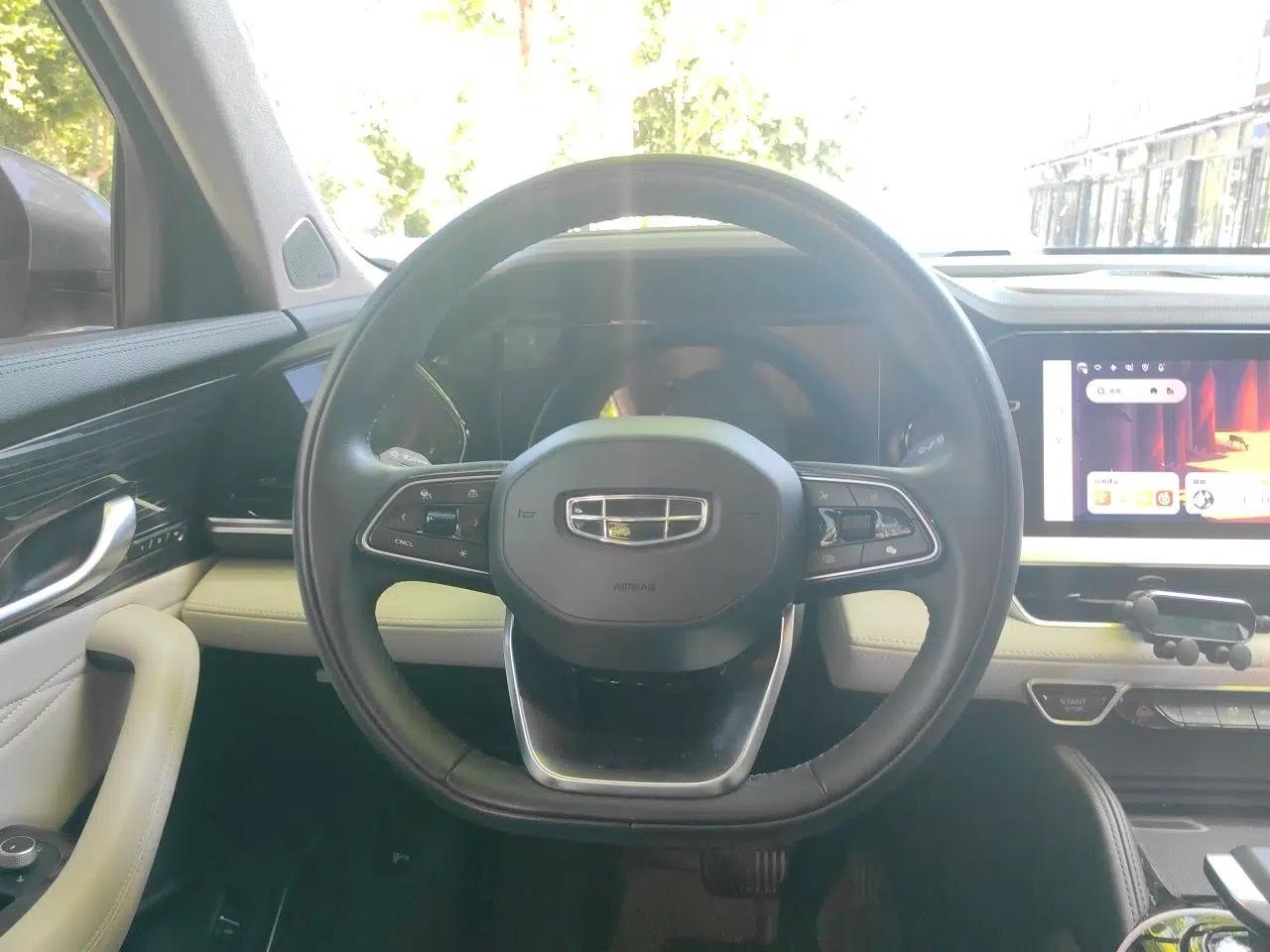 Geely Auto Monjaro L 2023 2.0TD High-Power Automatic Two-Wheel Drive Flagship Version — миниатюра 10