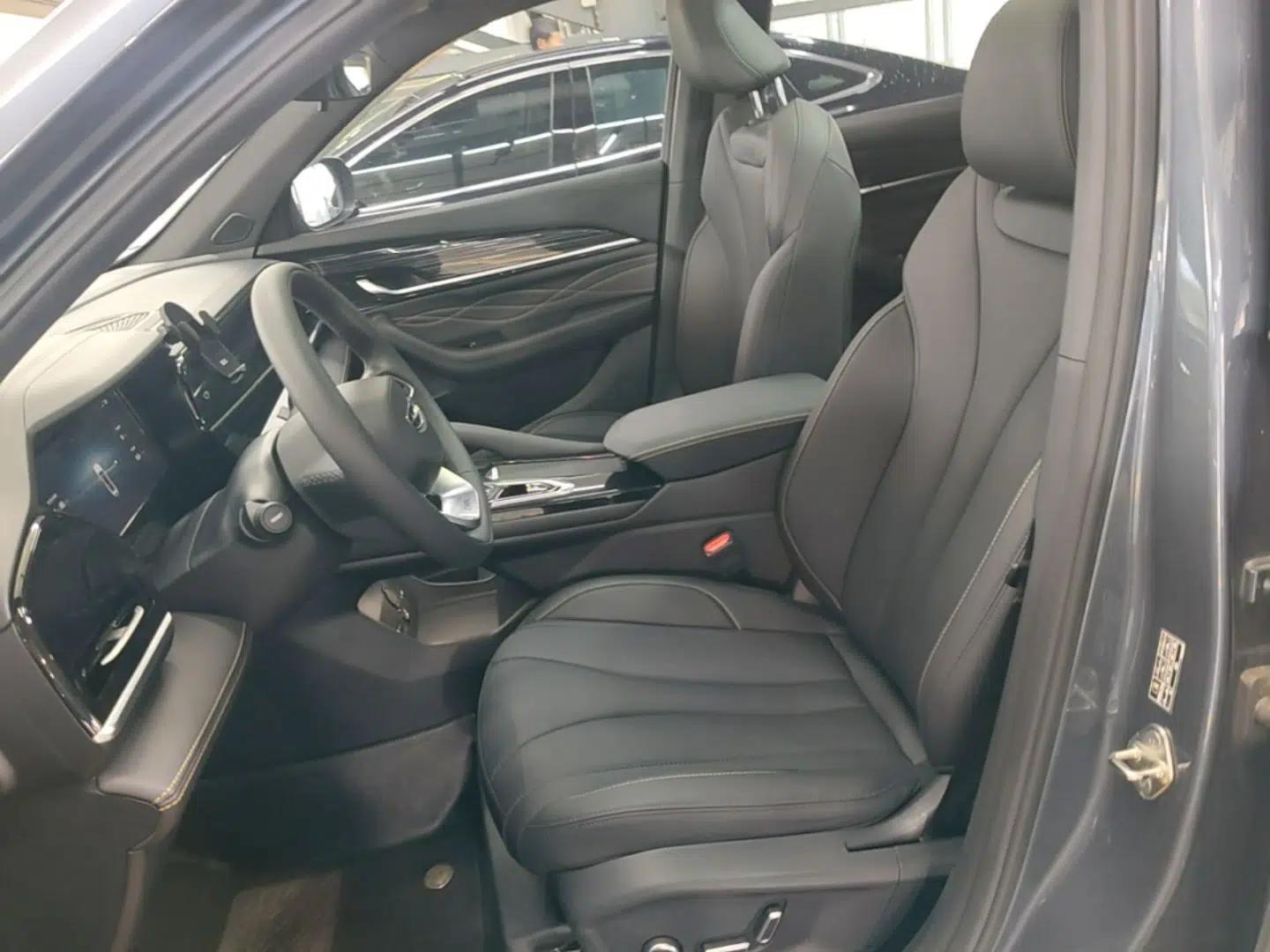 Geely Auto Monjaro L 2024 2.0TD DCT EVO Two-Wheel Drive Long-Range Version — миниатюра 17