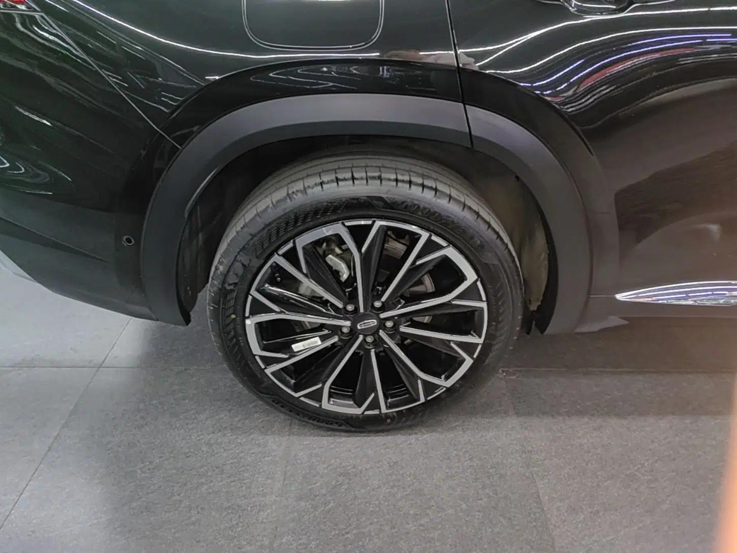 Geely Auto Monjaro L 2026 Model Oriental Yao 2.0TD Automatic Wangyue Edition — миниатюра 11