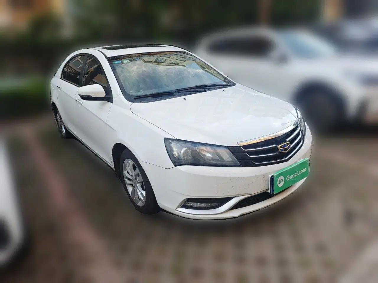 Geely Auto Emgrand 2016 Sedan 1.5L CVT Upward Version — миниатюра 3