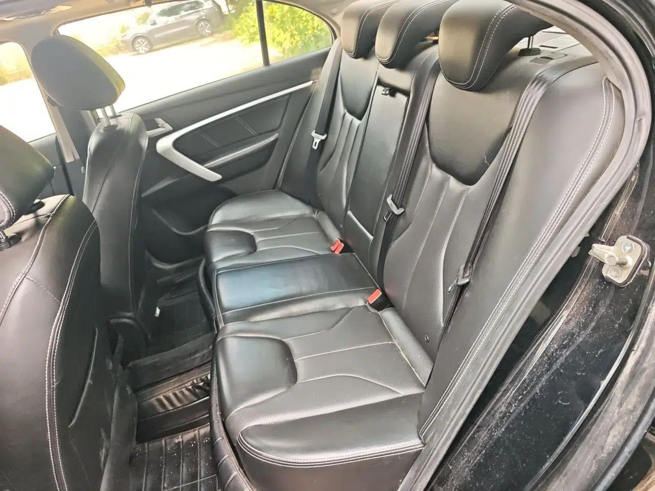 Geely Auto Emgrand 2016 Sedan 1.5L CVT Upward Version — миниатюра 14