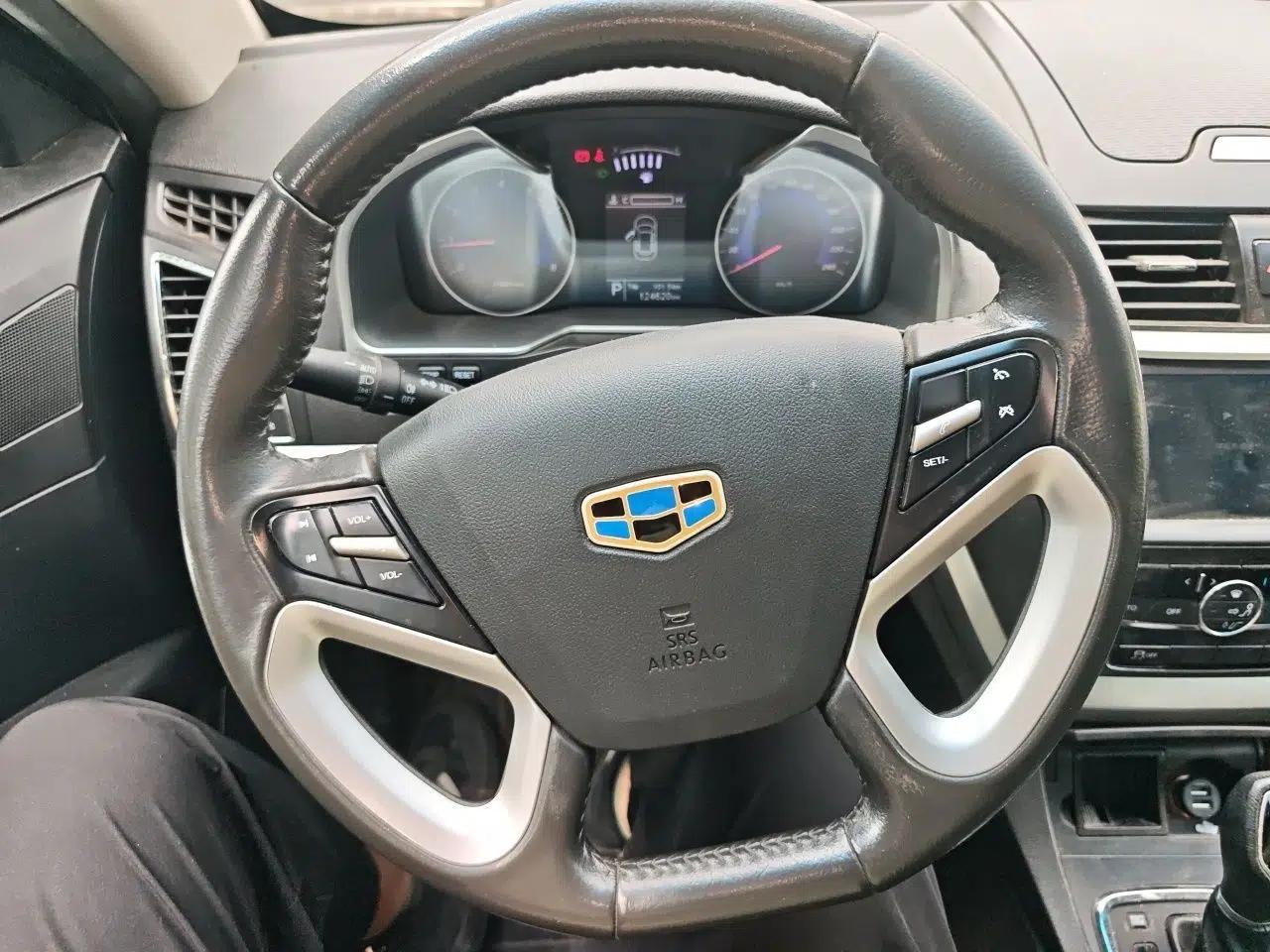 Geely Auto Emgrand 2016 Sedan 1.5L CVT Upward Version — миниатюра 7
