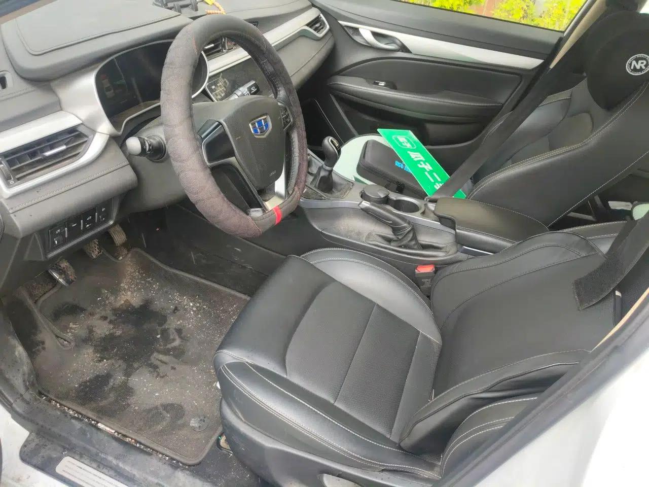 Geely Auto Emgrand 2018 1.5L Manual Upward Connect Edition — миниатюра 15