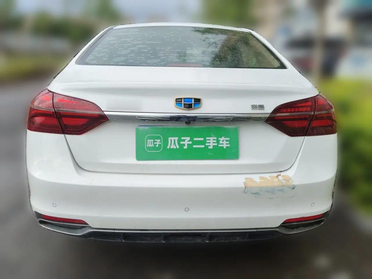 Geely Auto Emgrand 2018 1.5L Manual Upward Connect Edition — миниатюра 5