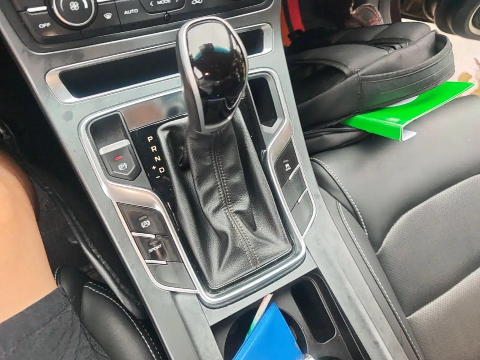 Geely Auto Emgrand 2019 Leading Edition 1.5L CVT Upward-Connected Model China VI Standard — миниатюра 21