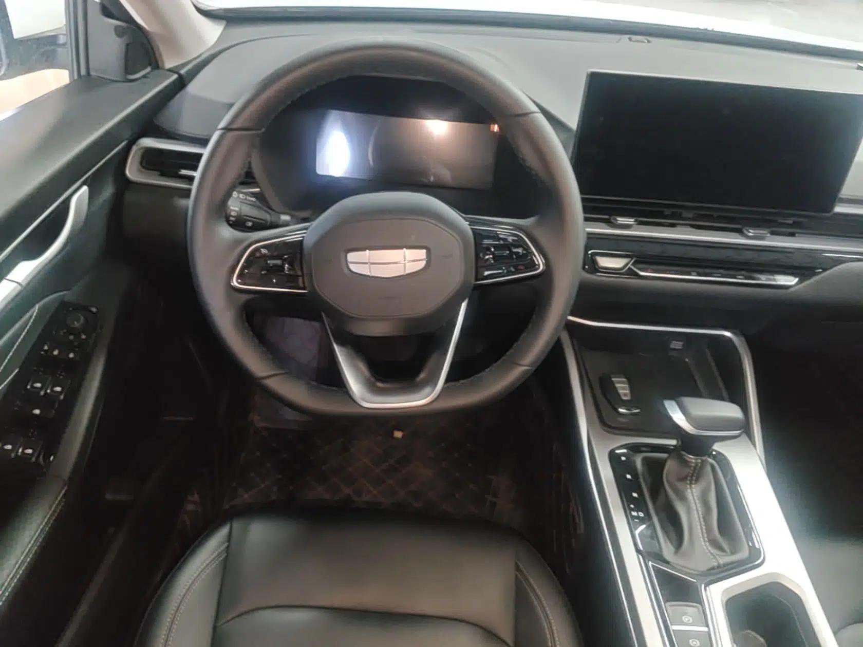 Geely Auto Emgrand 2026 Model 4th Generation 4 Millionth Anniversary Edition 1.5L CVT Overdrive Edition — миниатюра 18
