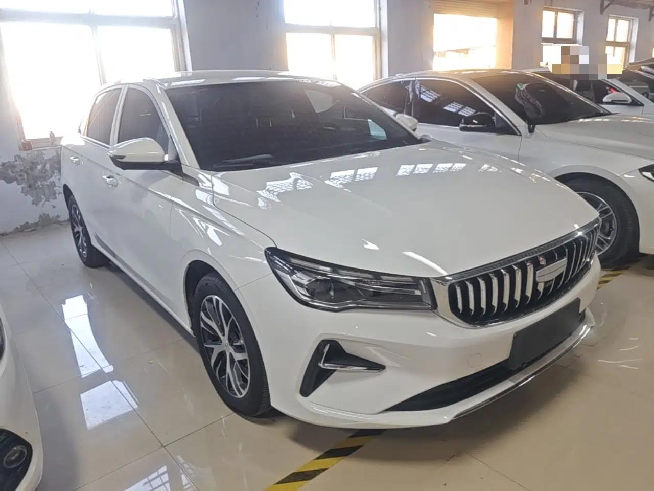 Geely Auto Emgrand 2026 Model 4th Generation 4 Millionth Anniversary Edition 1.5L CVT Overdrive Edition — миниатюра 3