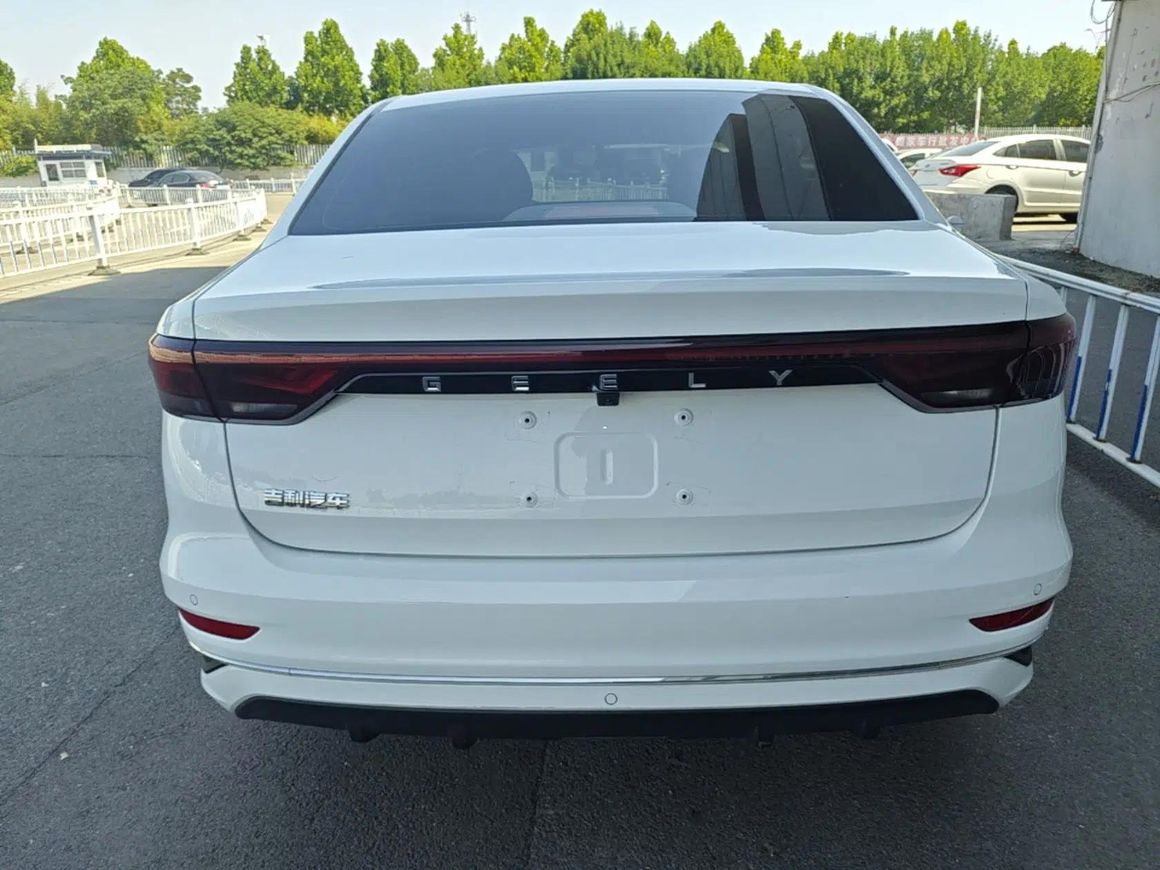 Geely Auto Emgrand 2023 4th Generation Champion Edition 1.5L CVT Prestige Model — миниатюра 5