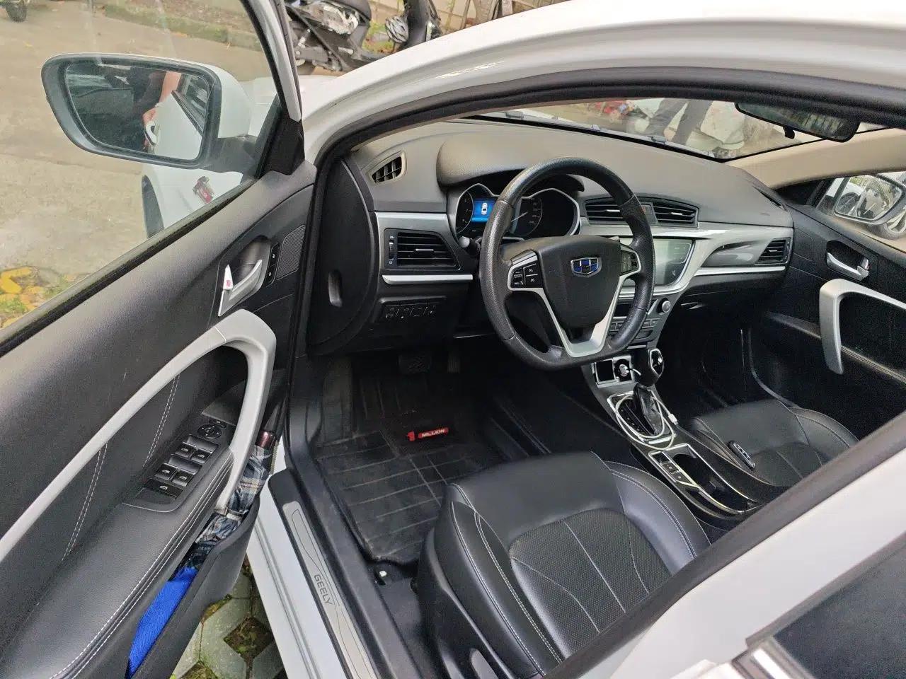 Geely Auto Emgrand 2017 Sedan Million Edition 1.5L CVT Upward Version — миниатюра 16