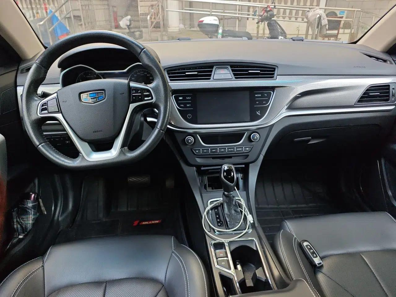Geely Auto Emgrand 2017 Sedan Million Edition 1.5L CVT Upward Version — миниатюра 9