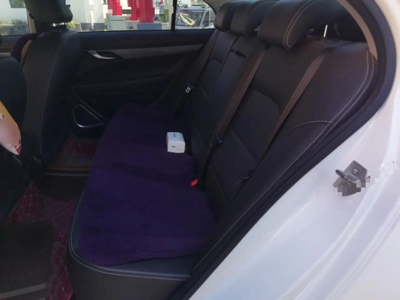 Geely Auto Emgrand 2021 UP 1.5L CVT Luxury Model — миниатюра 17