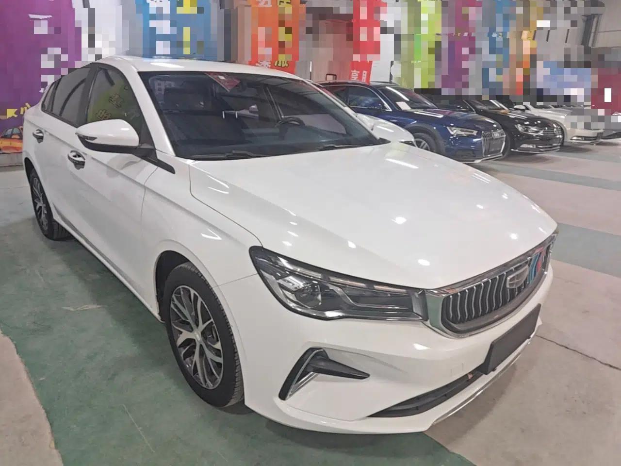 Geely Auto Emgrand 2022 4th Generation 1.5L Manual Elite Model — миниатюра 3