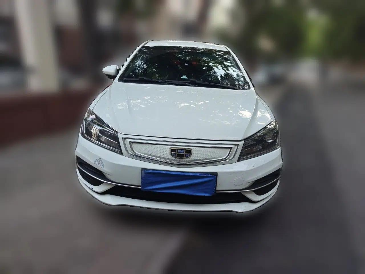 Geely Auto Emgrand New Energy 2018 EV450 Ambition Model — миниатюра 2
