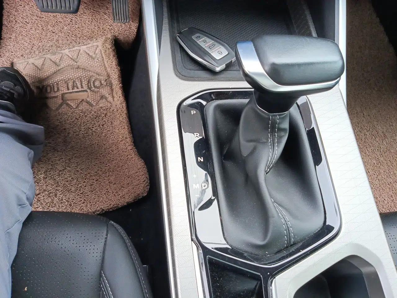 Geely Auto Emgrand 2023 4th Generation Champion Edition 1.5L CVT Luxury Model — миниатюра 14