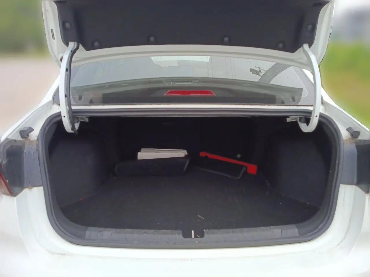 Geely Auto Emgrand 2023 4th Generation Champion Edition 1.5L CVT Luxury Model — миниатюра 19