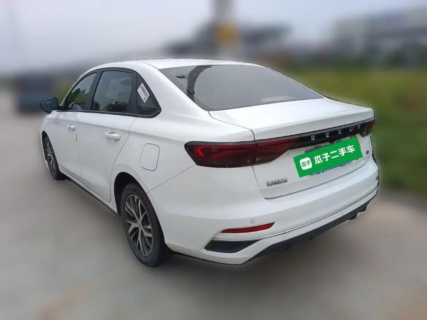 Geely Auto Emgrand 2023 4th Generation Champion Edition 1.5L CVT Luxury Model — миниатюра 4