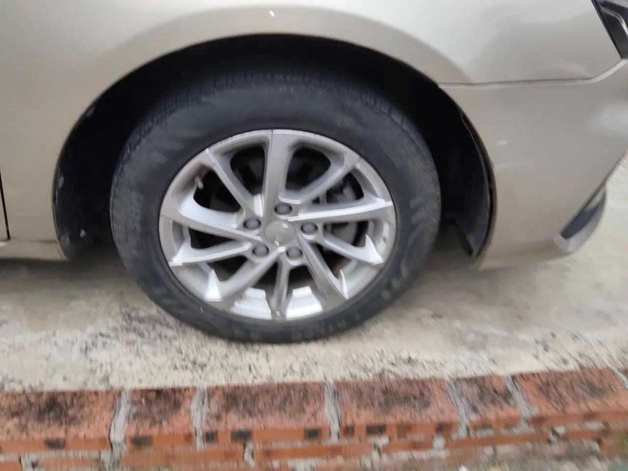 Geely Auto Emgrand 2021 UP 1.5L CVT Advanced Edition — миниатюра 8
