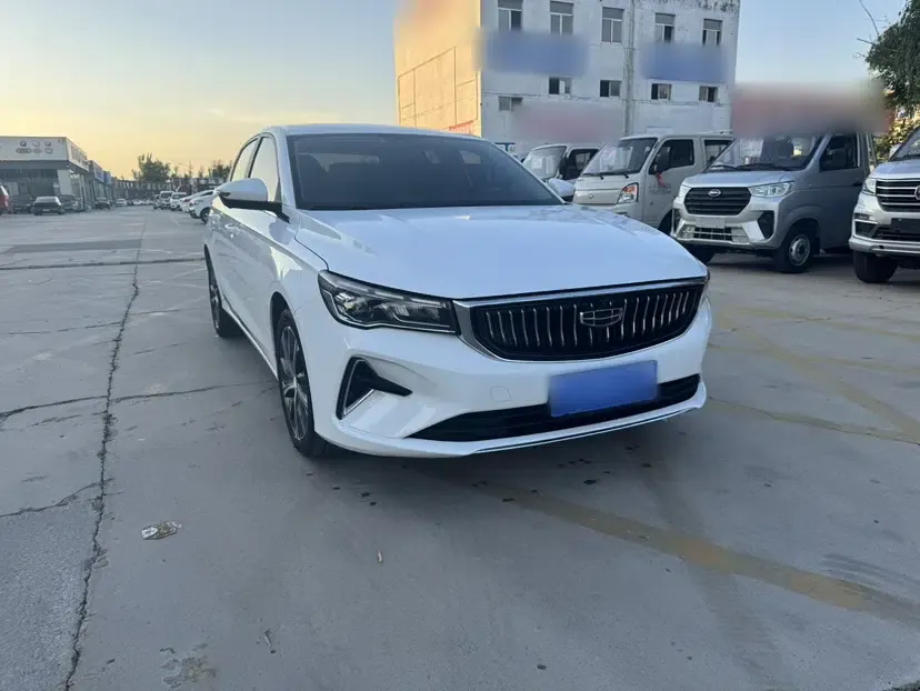 Geely Auto Emgrand 2023 4th Generation Champion Edition 1.5L CVT Prestige Model — миниатюра 2