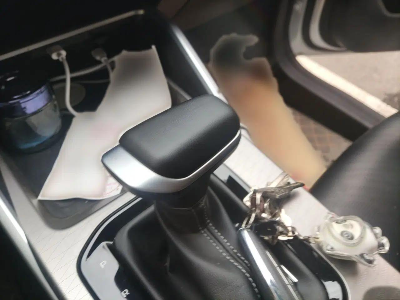 Geely Auto Emgrand 2023 4th Generation Champion Edition 1.5L CVT Prestige Model — миниатюра 11