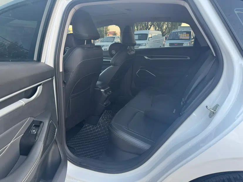 Geely Auto Emgrand 2023 4th Generation Champion Edition 1.5L CVT Prestige Model — миниатюра 16