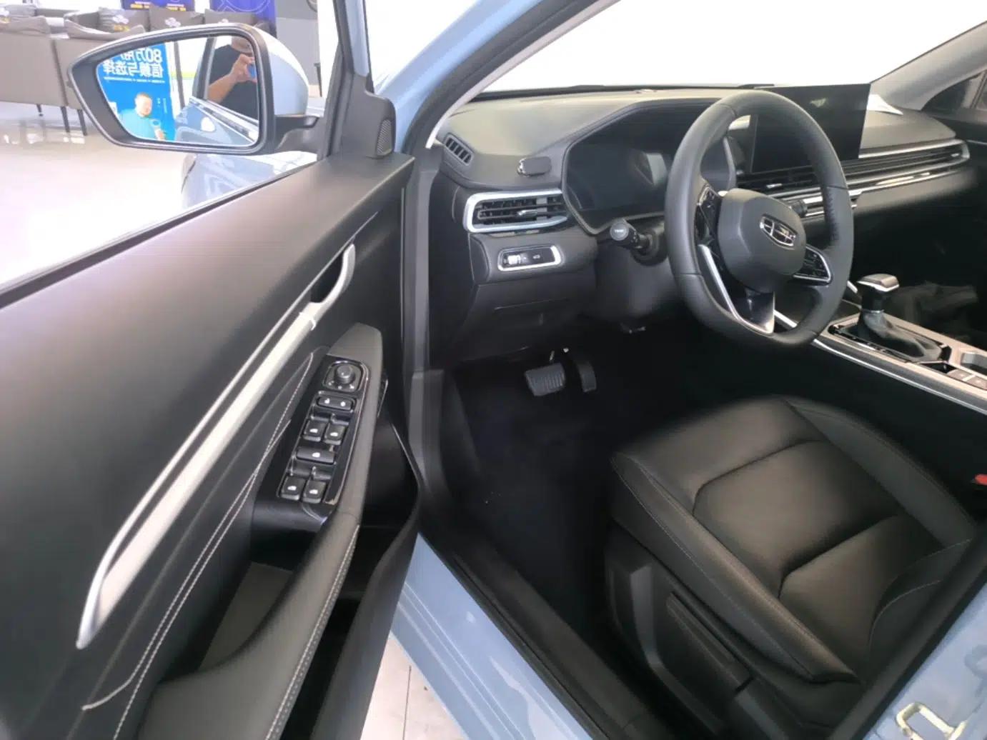 Geely Auto Emgrand 2023 4th Generation Champion Edition 1.5L CVT Prestige Model — миниатюра 18